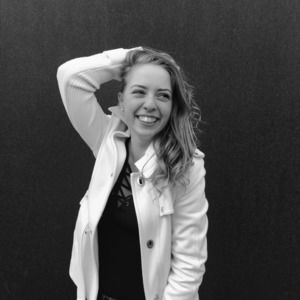 Meet your Posher, Emily